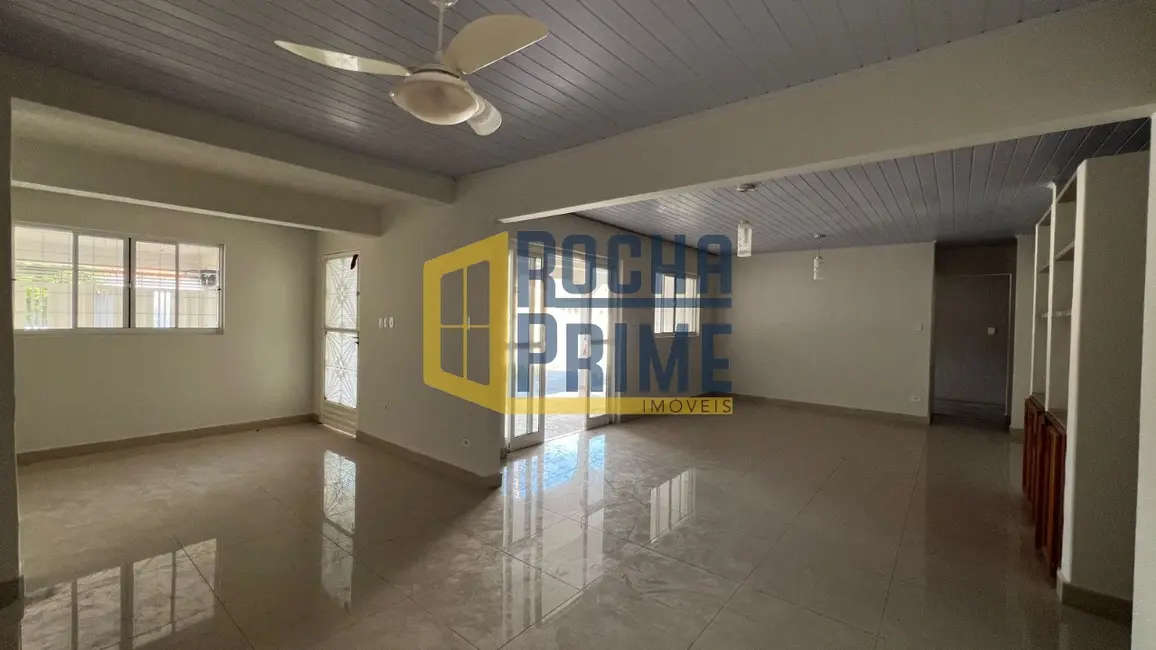 Foto 9 de Casa com 4 quartos para alugar, 200m2 em Ilha Solteira - SP