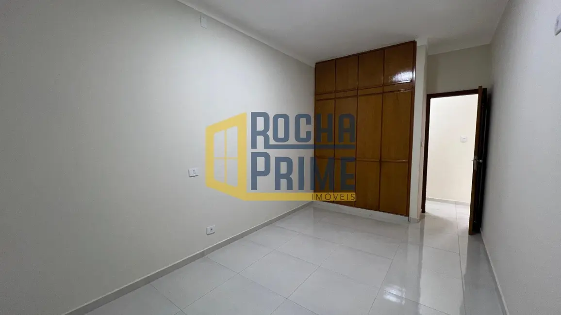 Foto 17 de Casa com 3 quartos à venda e para alugar, 270m2 em Ilha Solteira - SP