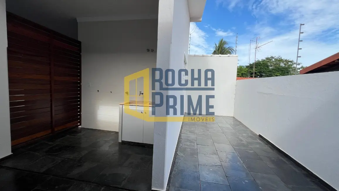 Foto 8 de Casa com 3 quartos à venda e para alugar, 270m2 em Ilha Solteira - SP