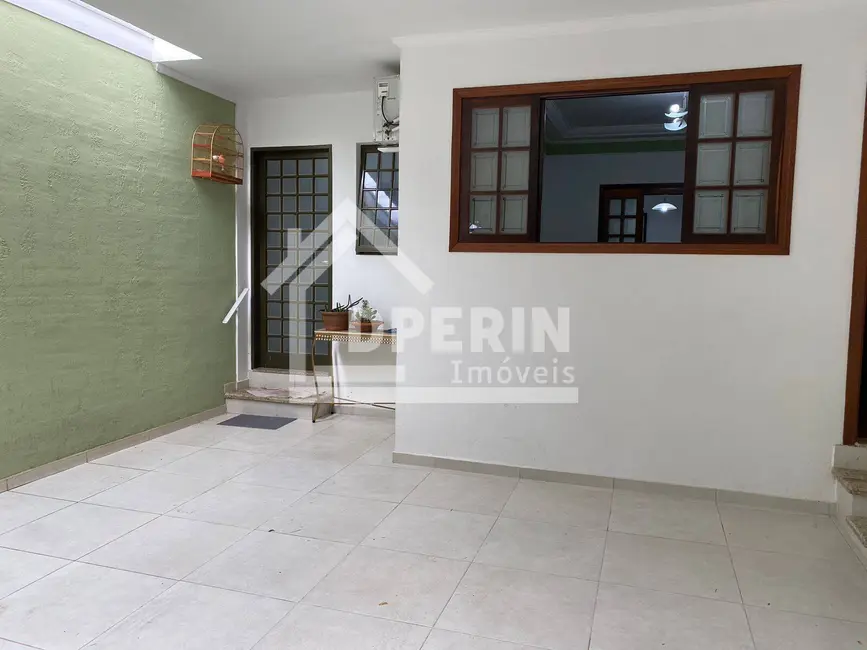 Foto 2 de Casa com 3 quartos à venda, 183m2 em Jardim Cardinalli, Sao Carlos - SP