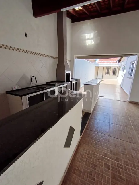 Casa com 2 quartos à venda, 172m2 em Residencial Parque Douradinho, Sao Carlos - SP - imagem 2 Foto 2 de Casa com 2 quartos à venda, 172m2 em Residencial Parque Douradinho, Sao Carlos - SP