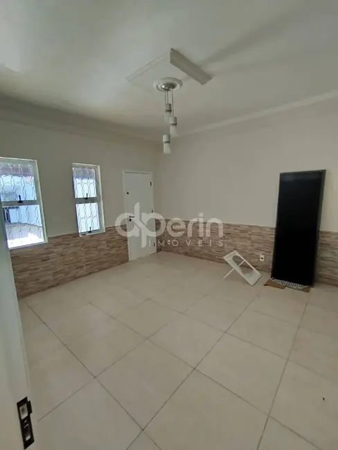 Casa com 2 quartos à venda, 172m2 em Residencial Parque Douradinho, Sao Carlos - SP - imagem 5 Foto 5 de Casa com 2 quartos à venda, 172m2 em Residencial Parque Douradinho, Sao Carlos - SP
