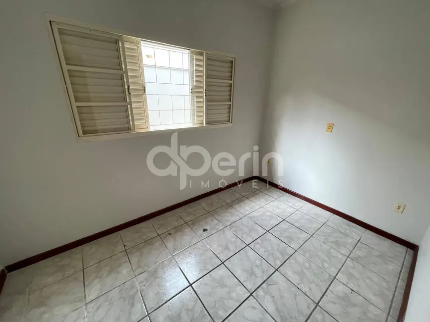 Casa com 2 quartos à venda, 127m2 em Jardim Ricetti, Sao Carlos - SP - imagem 8 Foto 8 de Casa com 2 quartos à venda, 127m2 em Jardim Ricetti, Sao Carlos - SP