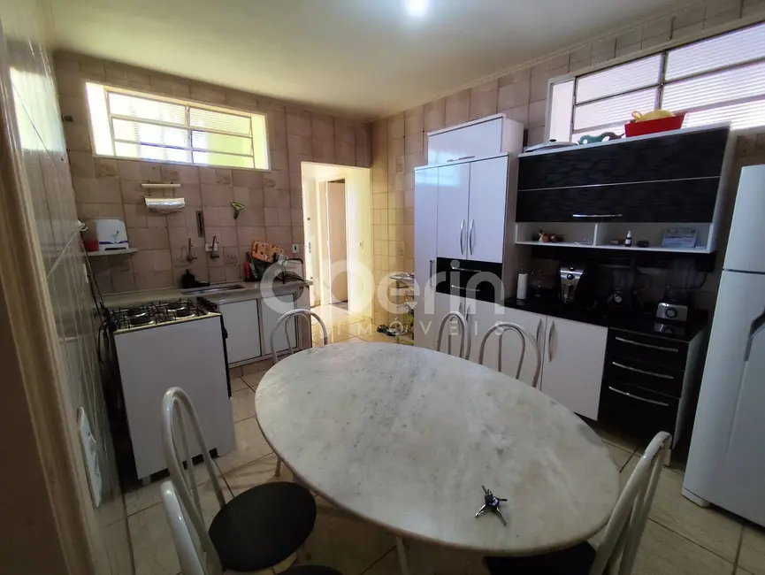 Foto 6 de Casa com 2 quartos à venda, 92m2 em Vila São José, Sao Carlos - SP