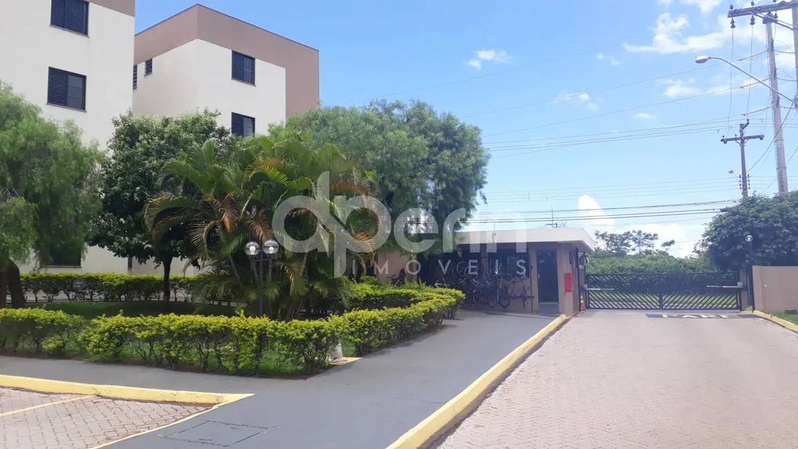 Foto 2 de Apartamento com 3 quartos à venda, 64m2 em Sao Carlos - SP