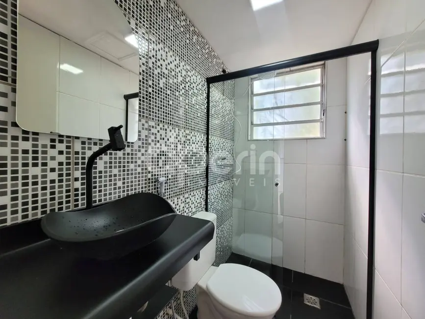 Foto 4 de Apartamento com 2 quartos à venda, 45m2 em Sao Carlos - SP
