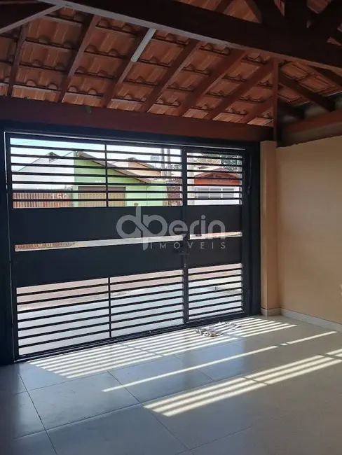 Foto 1 de Casa com 2 quartos à venda, 150m2 em Jardim Tangará, Sao Carlos - SP
