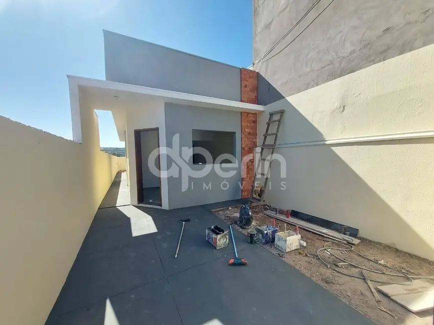 Foto 2 de Casa com 2 quartos à venda, 125m2 em Cidade Aracy, Sao Carlos - SP