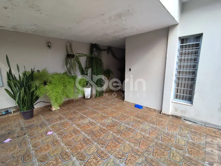 Foto 4 de Casa com 3 quartos à venda, 200m2 em Vila Prado, Sao Carlos - SP