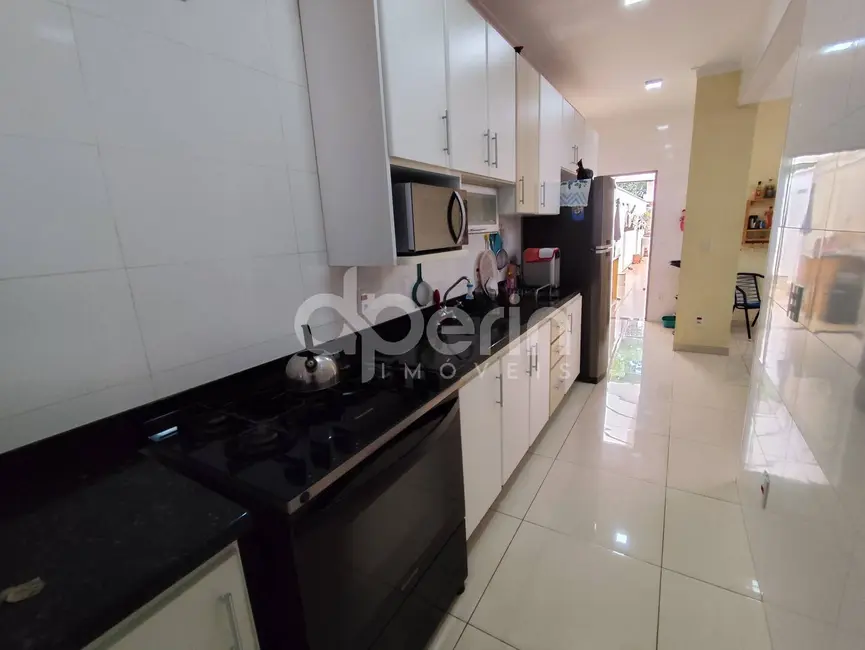 Casa com 3 quartos à venda, 182m2 em Jardim Nossa Senhora Aparecida, Sao Carlos - SP - imagem 9 Foto 9 de Casa com 3 quartos à venda, 182m2 em Jardim Nossa Senhora Aparecida, Sao Carlos - SP