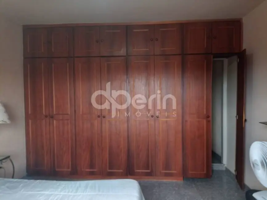 Foto 1 de Casa com 2 quartos à venda, 130m2 em Vila Jacobucci, Sao Carlos - SP