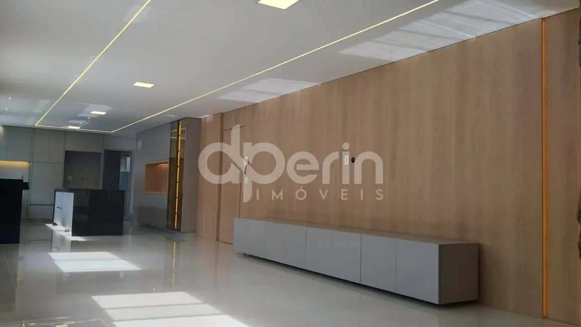 Foto 5 de Casa com 3 quartos à venda, 525m2 em Analandia - SP