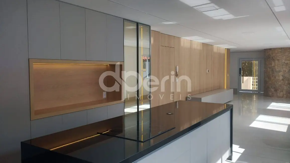 Foto 8 de Casa com 3 quartos à venda, 525m2 em Analandia - SP