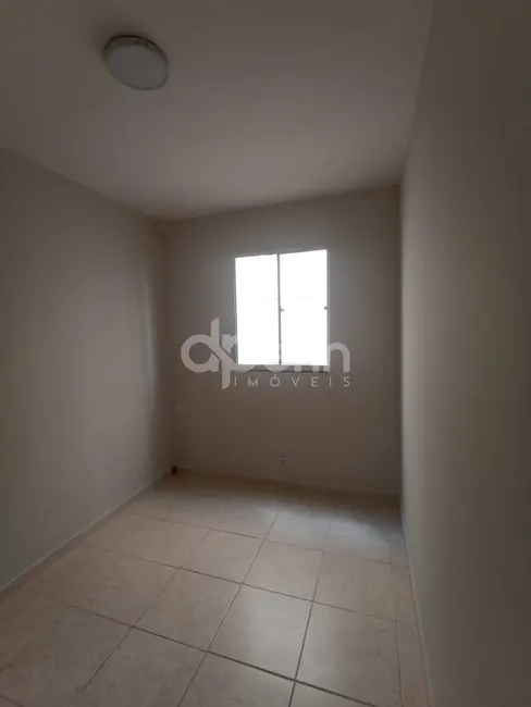 Foto 13 de Apartamento à venda, 48m2 em Vila Melhado, Araraquara - SP