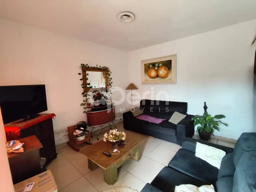 Foto 3 de Casa com 2 quartos à venda, 335m2 em Vila Brasília, Sao Carlos - SP