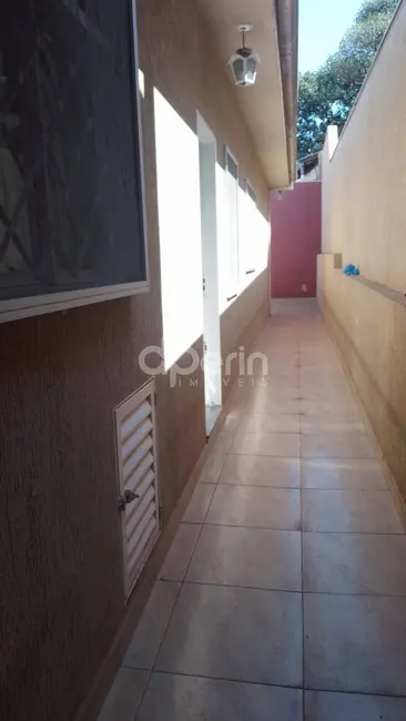 Foto 3 de Casa com 3 quartos à venda, 226m2 em Jardim Brasil, Sao Carlos - SP