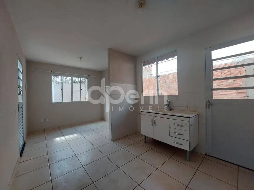 Foto 4 de Casa com 2 quartos à venda, 150m2 em Jardim Araucária, Sao Carlos - SP