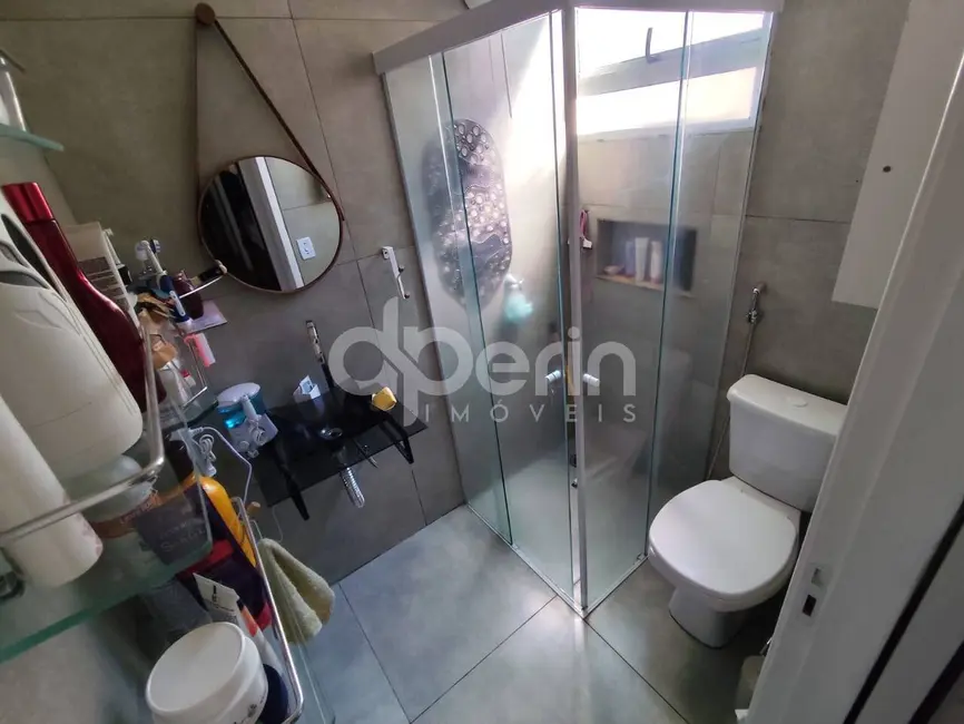 Foto 4 de Casa com 3 quartos à venda, 100m2 em Jardim Ipanema, Sao Carlos - SP