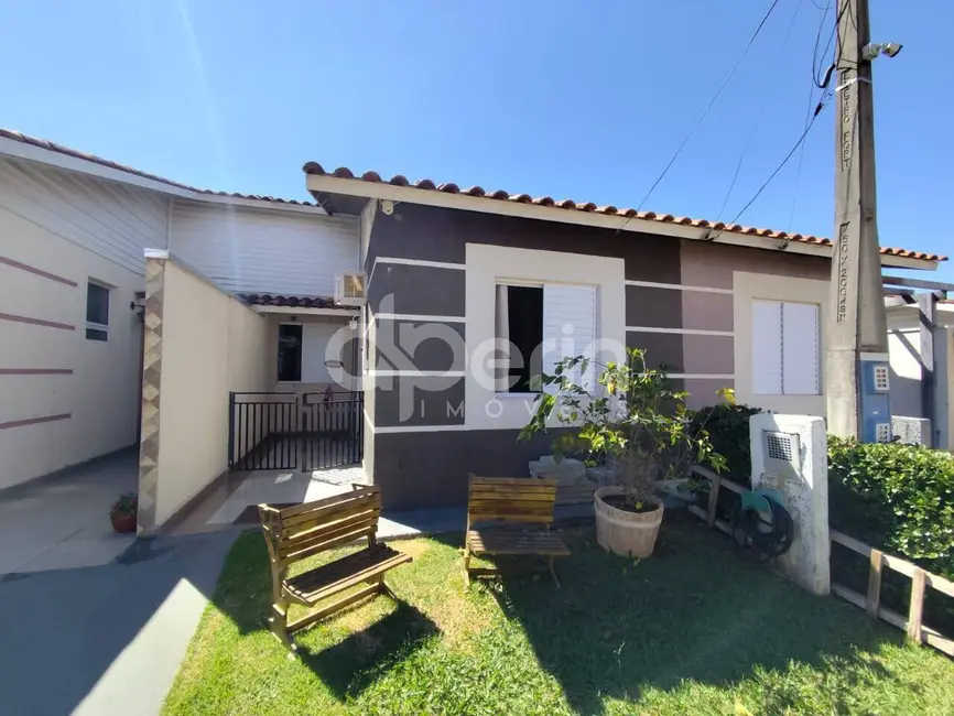 Foto 1 de Casa com 3 quartos à venda, 100m2 em Jardim Ipanema, Sao Carlos - SP