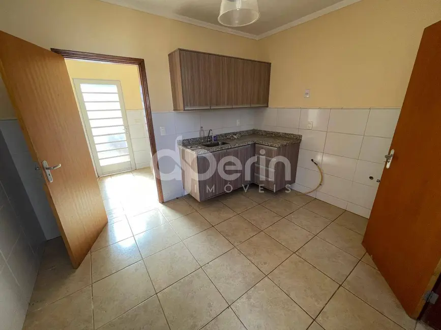 Foto 8 de Casa com 3 quartos à venda, 250m2 em Parque Fehr, Sao Carlos - SP