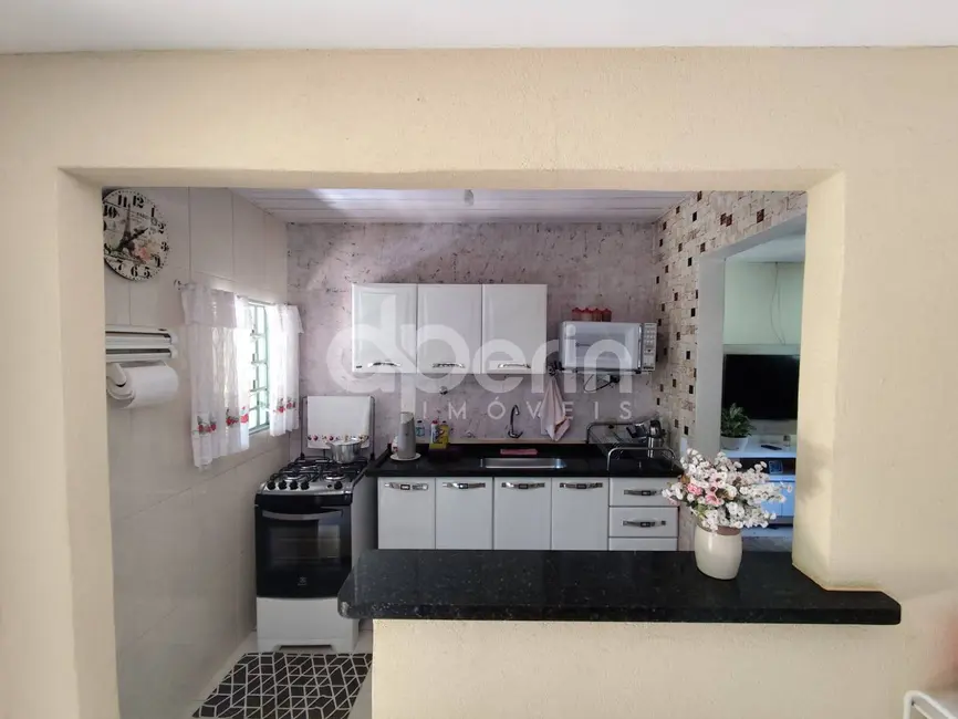 Foto 9 de Casa com 3 quartos à venda, 200m2 em Residencial Deputado José Zavaglia, Sao Carlos - SP
