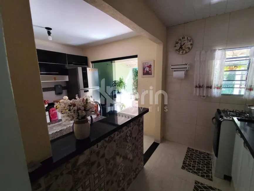 Foto 6 de Casa com 3 quartos à venda, 200m2 em Residencial Deputado José Zavaglia, Sao Carlos - SP