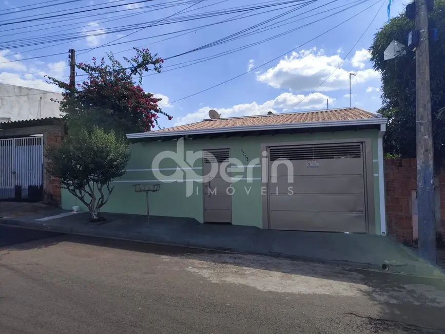 Foto 1 de Casa com 3 quartos à venda, 200m2 em Residencial Deputado José Zavaglia, Sao Carlos - SP