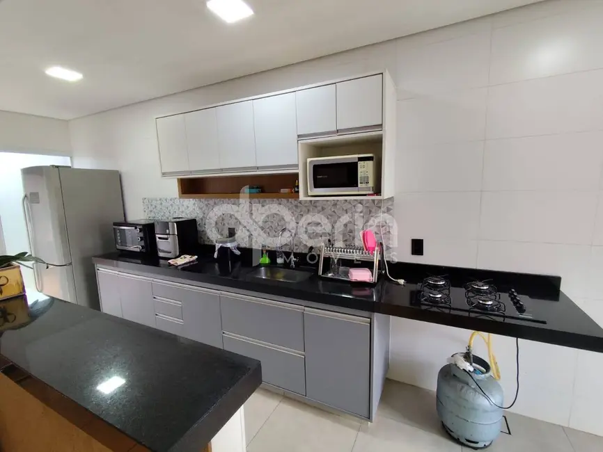 Foto 7 de Casa com 2 quartos à venda, 150m2 em Jardim Araucária, Sao Carlos - SP