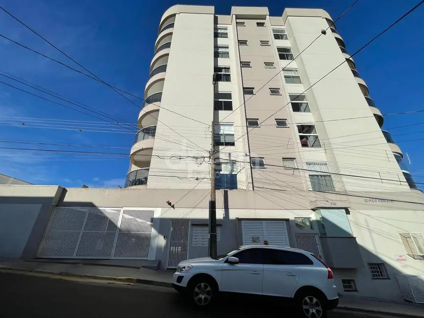Apartamento com 2 quartos à venda, 74m2 em Centro, Sao Carlos - SP - imagem 2 Foto 2 de Apartamento com 2 quartos à venda, 74m2 em Centro, Sao Carlos - SP