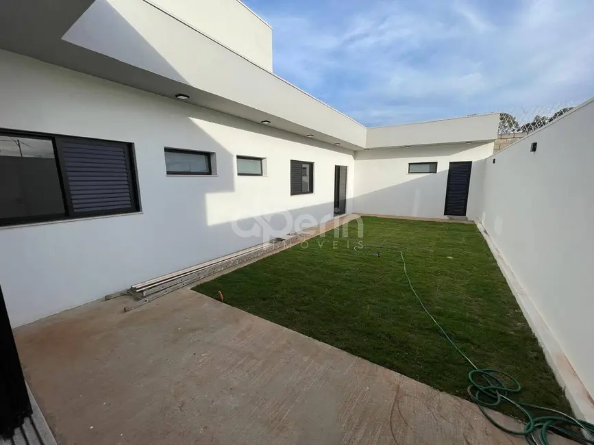 Casa com 3 quartos à venda, 250m2 em Residencial Samambaia, Sao Carlos - SP - imagem 9 Foto 9 de Casa com 3 quartos à venda, 250m2 em Residencial Samambaia, Sao Carlos - SP