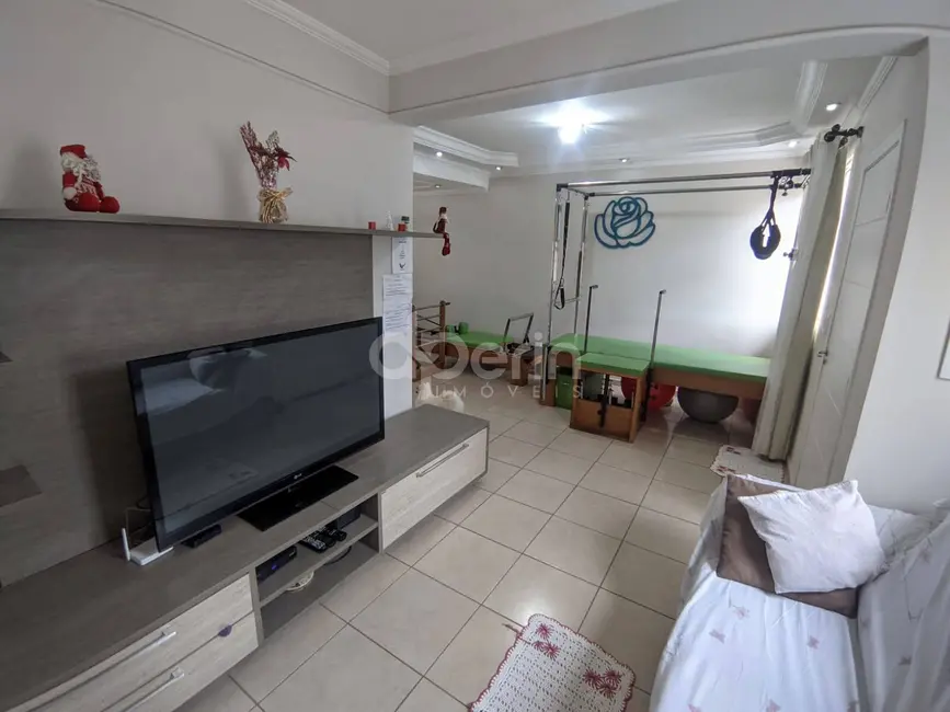 Foto 3 de Casa com 3 quartos à venda, 227m2 em Azulville I, Sao Carlos - SP