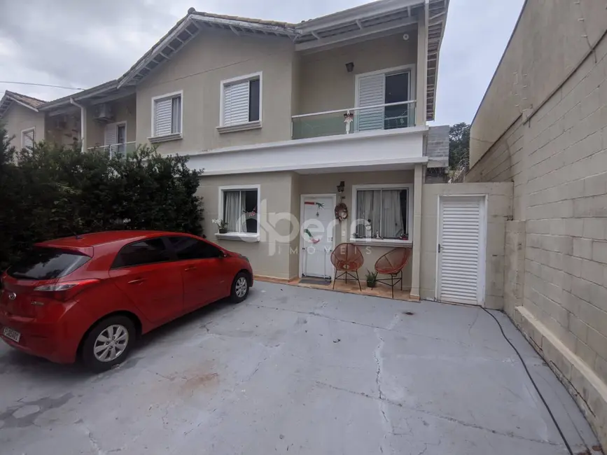 Foto 1 de Casa com 3 quartos à venda, 227m2 em Azulville I, Sao Carlos - SP