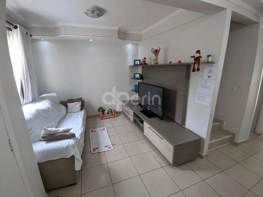 Foto 2 de Casa com 3 quartos à venda, 227m2 em Azulville I, Sao Carlos - SP