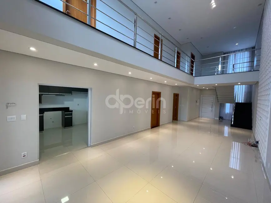 Casa com 4 quartos à venda, 250m2 em Residencial Samambaia, Sao Carlos - SP - imagem 5 Foto 5 de Casa com 4 quartos à venda, 250m2 em Residencial Samambaia, Sao Carlos - SP