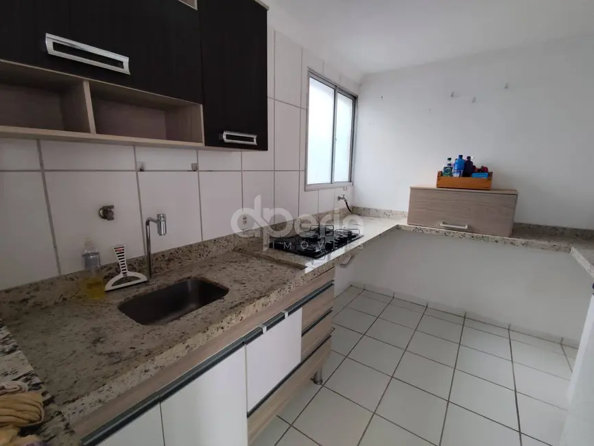 Foto 2 de Apartamento com 2 quartos à venda, 55m2 em Distrito Industrial Miguel Abdelnur, Sao Carlos - SP