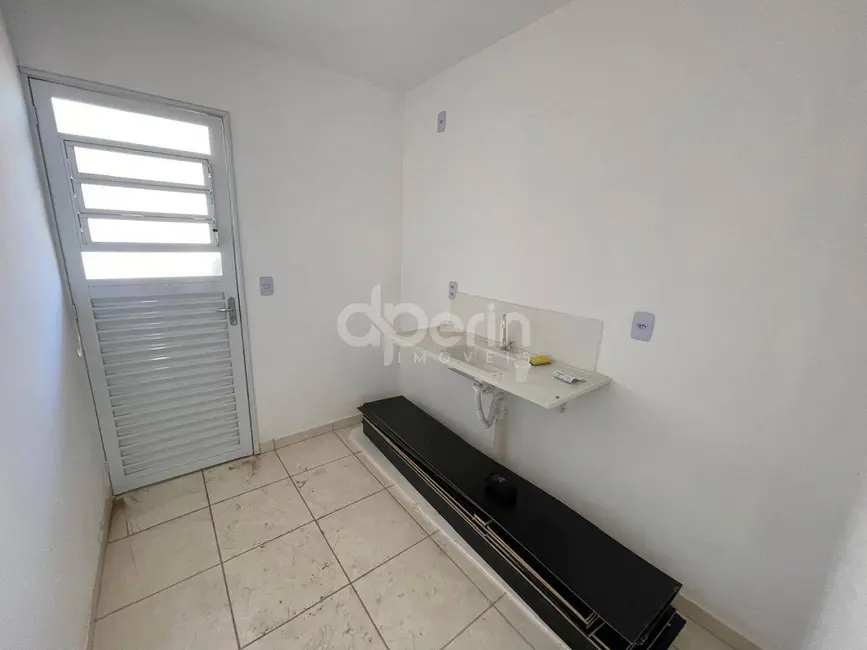 Casa com 2 quartos à venda, 160m2 em Sao Carlos - SP - imagem 5 Foto 5 de Casa com 2 quartos à venda, 160m2 em Sao Carlos - SP