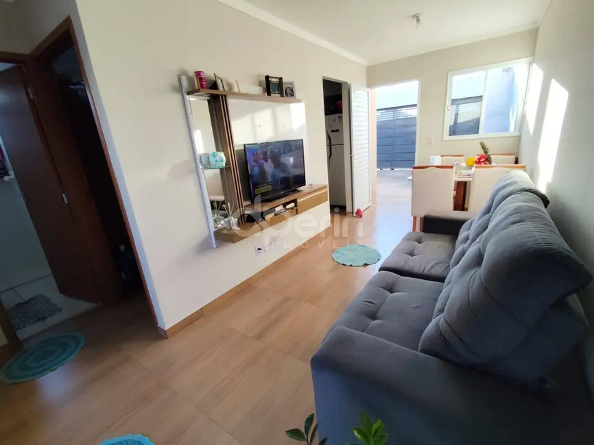 Casa com 2 quartos à venda, 160m2 em Sao Carlos - SP - imagem 6 Foto 6 de Casa com 2 quartos à venda, 160m2 em Sao Carlos - SP