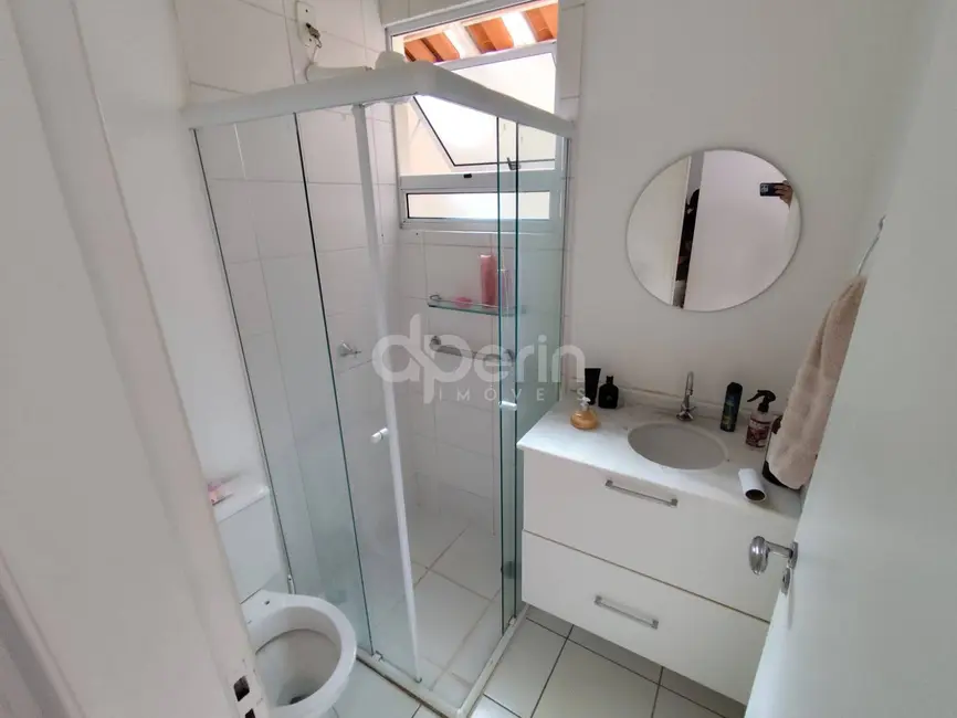 Casa com 3 quartos à venda, 150m2 em Jardim Ipanema, Sao Carlos - SP - imagem 5 Foto 5 de Casa com 3 quartos à venda, 150m2 em Jardim Ipanema, Sao Carlos - SP