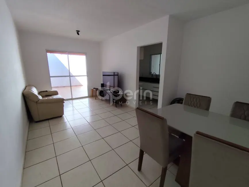 Casa com 3 quartos à venda, 150m2 em Jardim Ipanema, Sao Carlos - SP - imagem 2 Foto 2 de Casa com 3 quartos à venda, 150m2 em Jardim Ipanema, Sao Carlos - SP