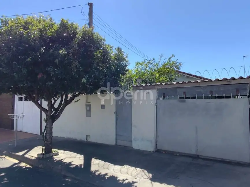 Foto 2 de Casa com 3 quartos à venda, 200m2 em Jardim São Carlos 5, Sao Carlos - SP