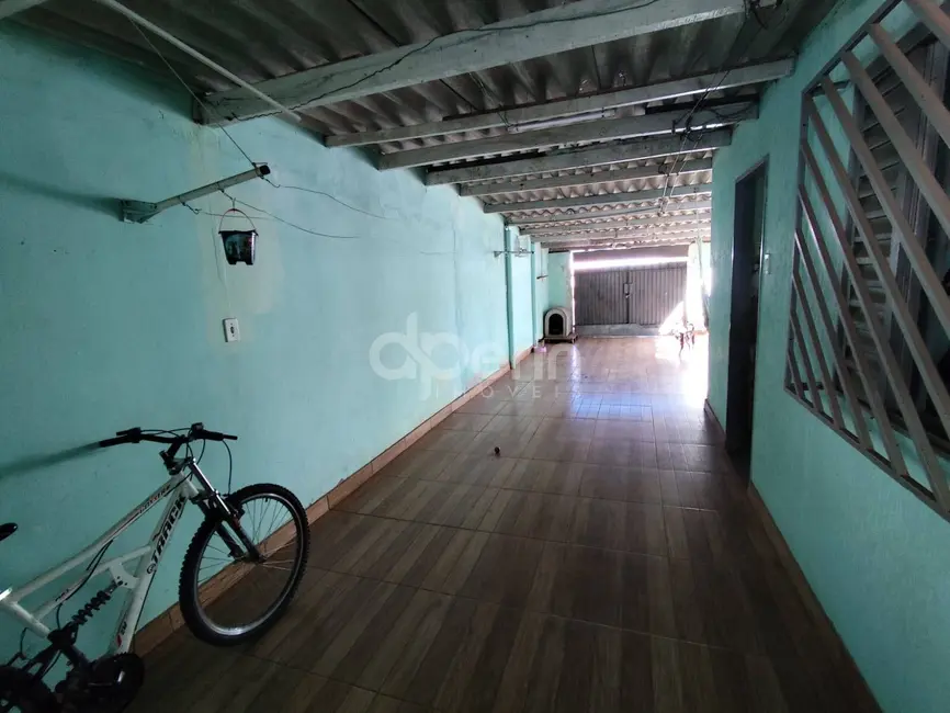Foto 5 de Casa com 3 quartos à venda, 200m2 em Jardim São Carlos 5, Sao Carlos - SP