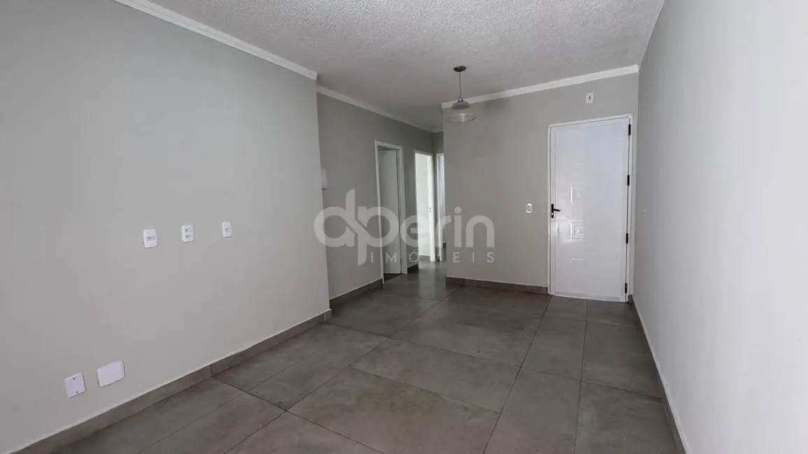 Casa com 3 quartos à venda, 231m2 em Jardim Ipanema, Sao Carlos - SP - imagem 5 Foto 5 de Casa com 3 quartos à venda, 231m2 em Jardim Ipanema, Sao Carlos - SP