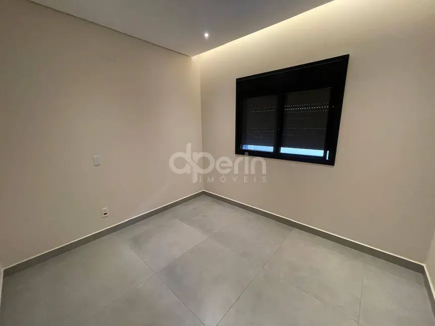 Casa com 3 quartos à venda, 263m2 em Sao Carlos - SP - imagem 7 Foto 7 de Casa com 3 quartos à venda, 263m2 em Sao Carlos - SP