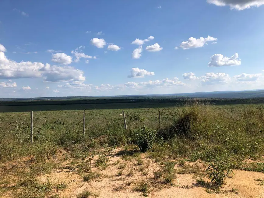 Foto 6 de Fazenda / Haras à venda, 1000m2 em Centro, Sao Francisco - MG