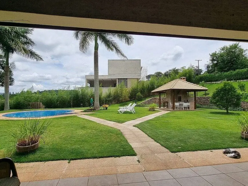 Foto 4 de Casa de Condomínio com 4 quartos à venda, 1770m2 em Condomínio Jardim das Palmeiras, Braganca Paulista - SP