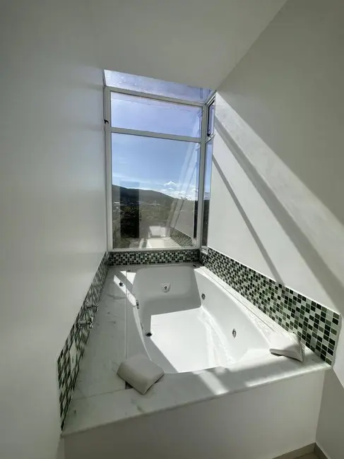 Foto 2 de Casa de Condomínio com 3 quartos à venda, 1650m2 em Condomínio Jardim das Palmeiras, Braganca Paulista - SP