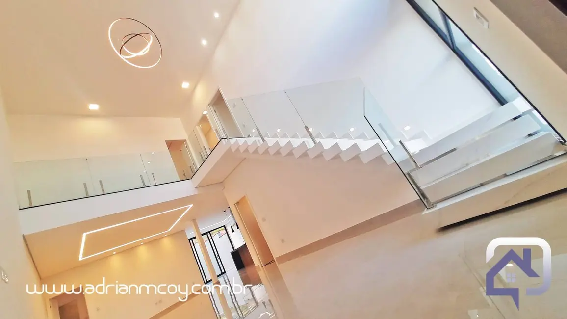 Foto 5 de Casa com 4 quartos à venda, 300m2 em Braganca Paulista - SP