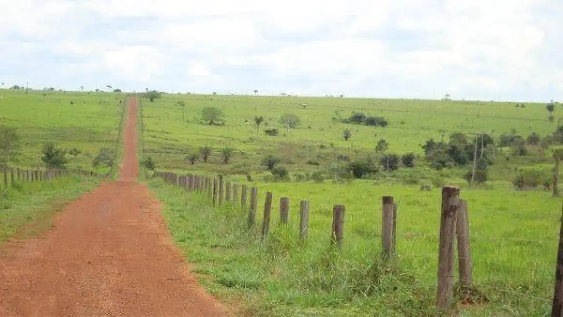 Foto 9 de Chácara à venda, 103000m2 em Centro, Acorizal - MT