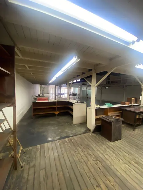 Sala Comercial à venda e para alugar, 850m2 em Centro, Braganca Paulista - SP - imagem 5 Foto 5 de Sala Comercial à venda e para alugar, 850m2 em Centro, Braganca Paulista - SP