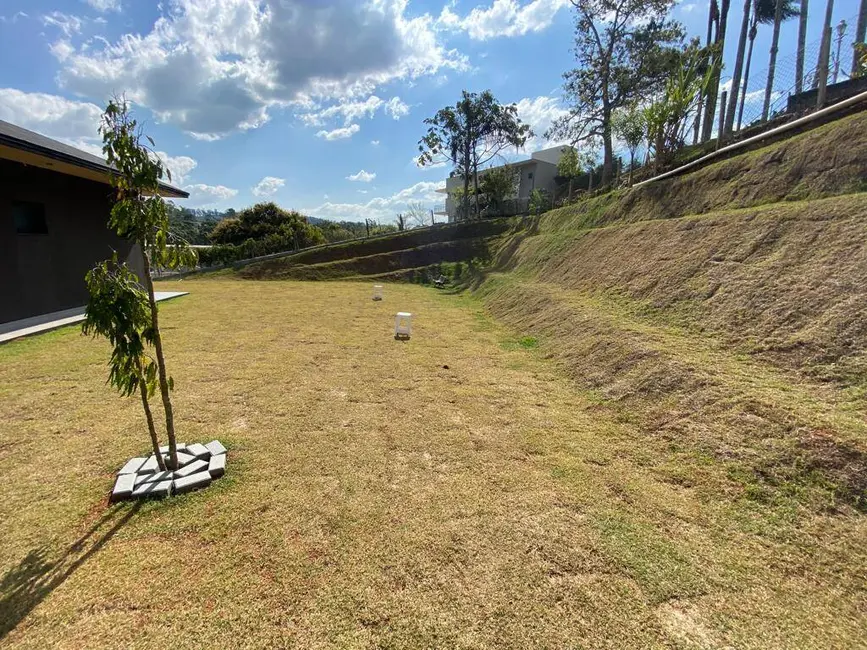 Casa com 3 quartos à venda, 2776m2 em Condomínio Jardim das Palmeiras, Braganca Paulista - SP - imagem 5 Foto 5 de Casa com 3 quartos à venda, 2776m2 em Condomínio Jardim das Palmeiras, Braganca Paulista - SP